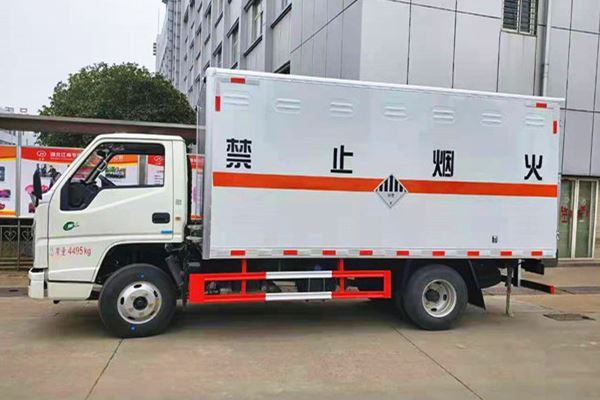 成都到危險(xiǎn)品運(yùn)輸